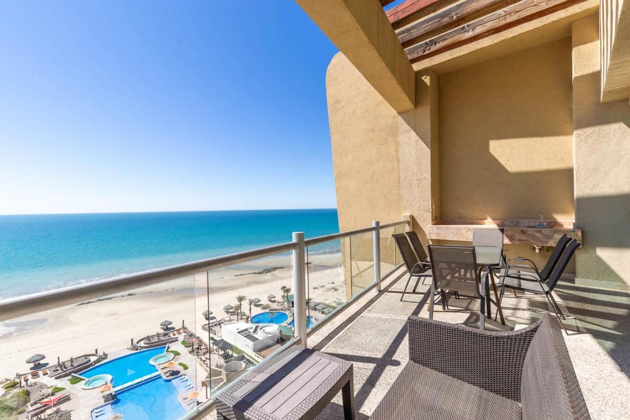 Encanto Living Penthouse By Kivoya Rocky Point Exterior photo