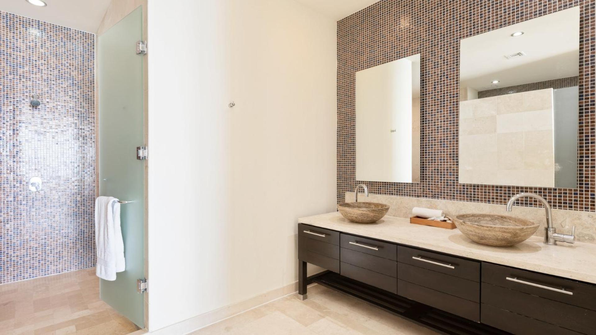Encanto Living Penthouse By Kivoya Rocky Point Exterior photo